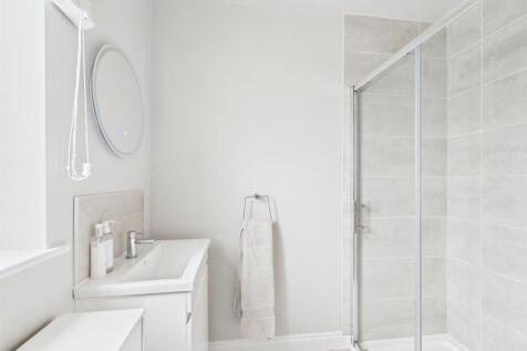 Shower Room/Bathroom