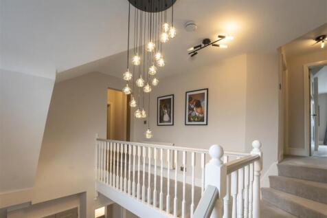 1st Floor Landing
