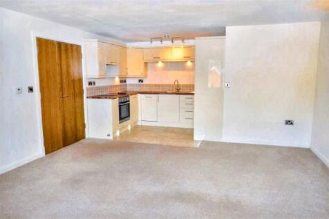 Meadow Reach Kitchen Living Area.jpg