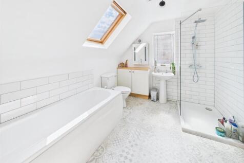Large Family Bathroom