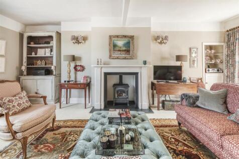 Upstairs Drawing Room with Delightful View