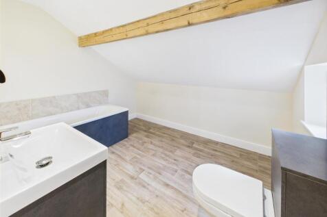 Large Family Bathroom