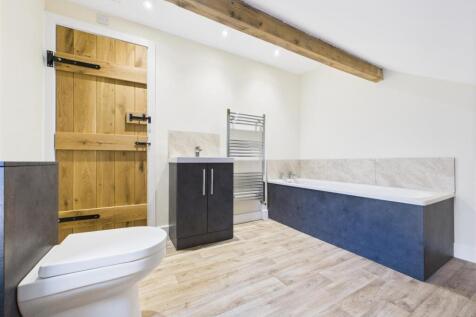Large Family Bathroom