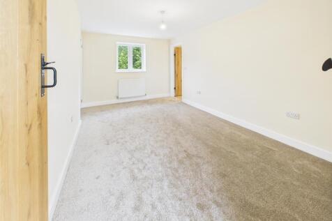 Bedroom With En-Suite