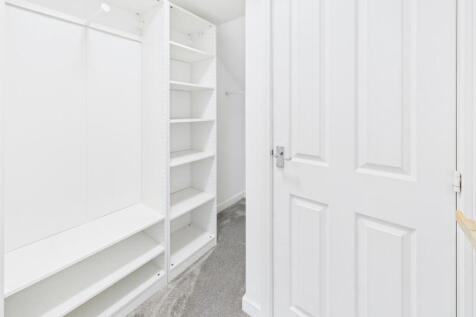Dressing Area Master Bedroom