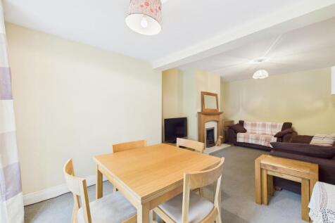 Extended Sitting / Dining Room