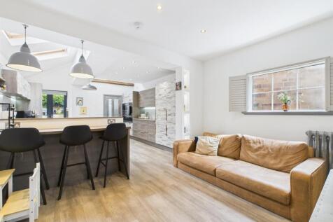Dining / Family Area