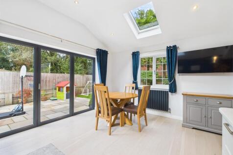 Dining Room Area