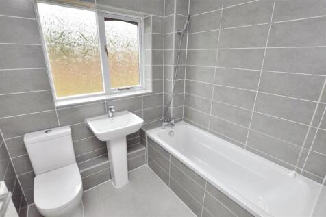 Bathroom.jpeg