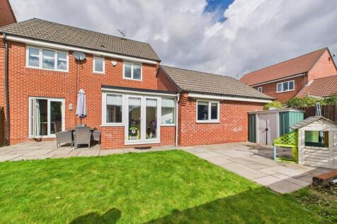 Stunning Rear Garden