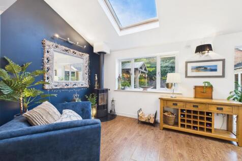 Fabulous Open Plan Living Kitchen