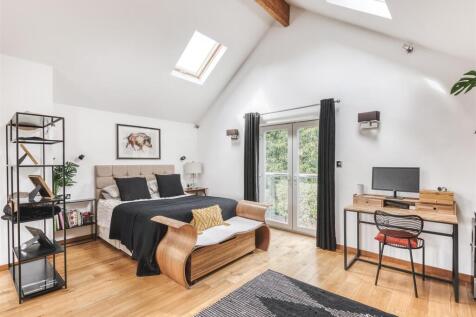 Double Bedroom One