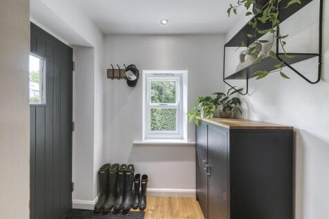 Entrance Porch
