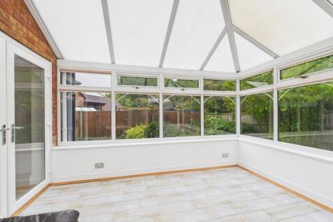 Generous Conservatory