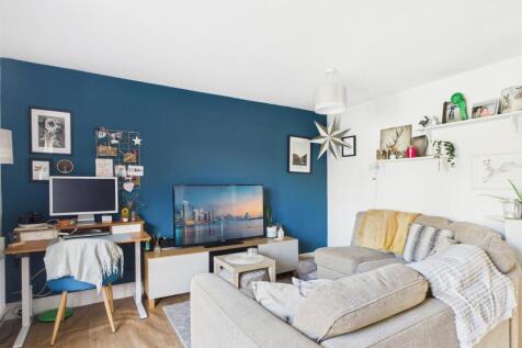 Lounge / Dining Room