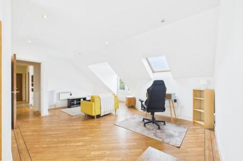 Spacious Living Area