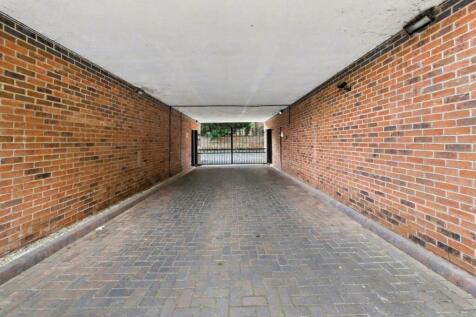 Secure Gated Access/ Exit