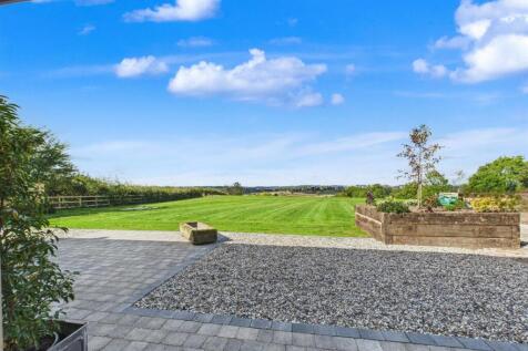 CAM04916G0-PR0159-STILL010 (1).jpeg