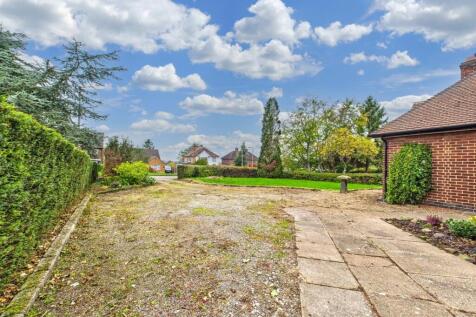 CAM04916G0-PR0177-STILL005 (1).jpg