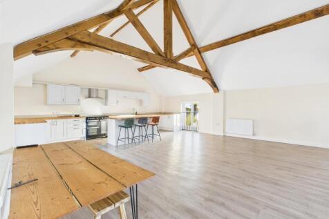 Living Lounge/Dining Room/Kitchen