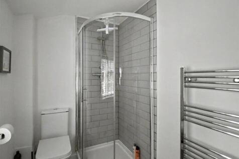 Fitted Bathroom/Shower Room