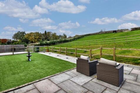 Gardens & Paddocks - 1.2 acres