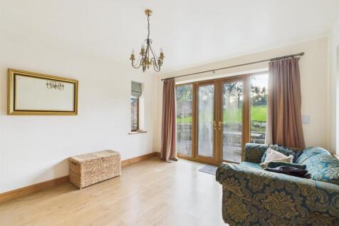 Family Room/Dining Room