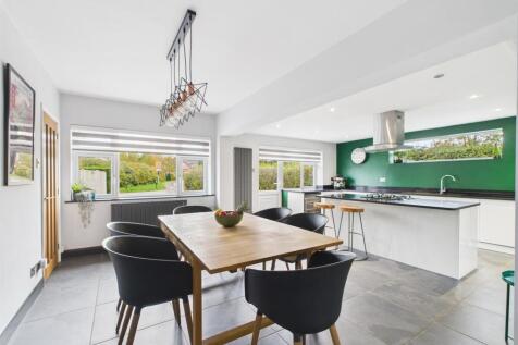 Living Kitchen/Dining Room/Snug