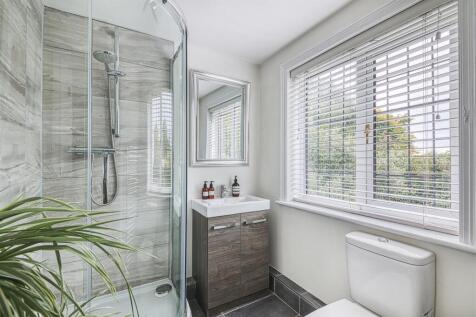 Well-Appointed En-Suite Shower Room