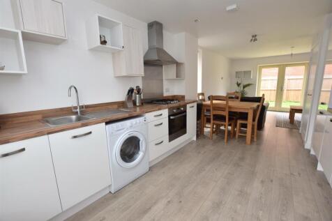 Superb Open Plan Living Kitchen/Dining Room