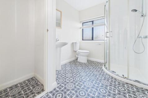 Beautiful Bathroom With Storage