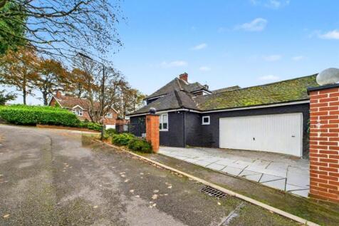 Driveway Parking With Double Garage