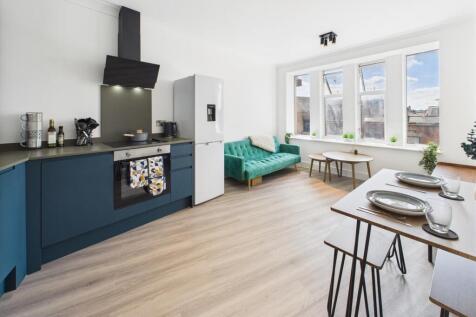 Superb Open Plan Kitchen Living Room