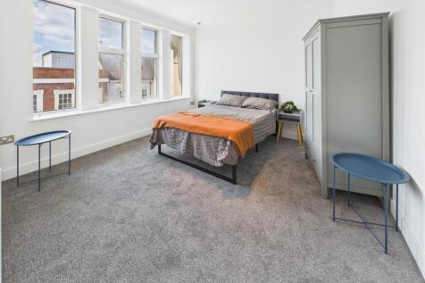 Double Bedroom