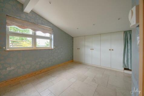Detached Cottage - Bedroom