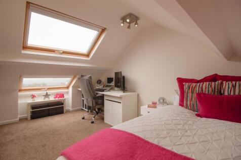 20 - Attic 2.jpg