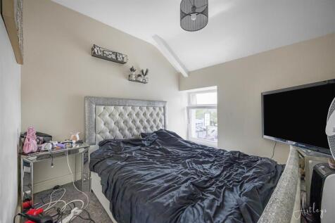 Flat 5 Accommodation