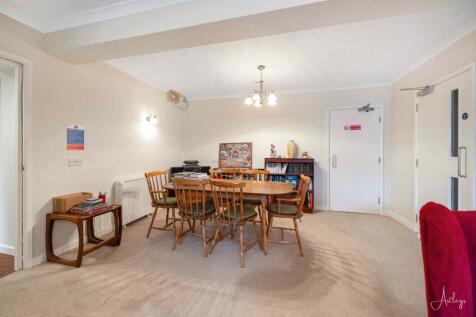 Communal Lounge/Dining Room