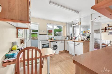 Aspect Of The Kitchen/Dining Room