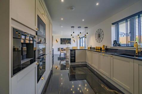 Open Plan Kitchen/Dining Room