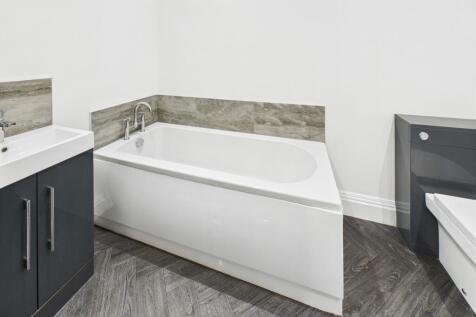 2a Mill Hill Road  (15)