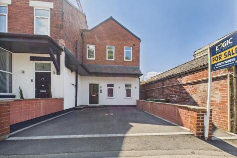 2a Mill Hill Road  (1)