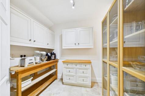 Pantry 