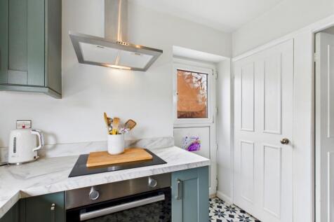 99 Bexhill Close  (10)