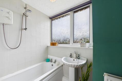 99 Bexhill Close  (14)