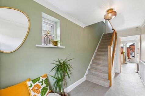 Lrg_CAM05488G0-PR0020-STILL023-thumbnail-h750-70.j