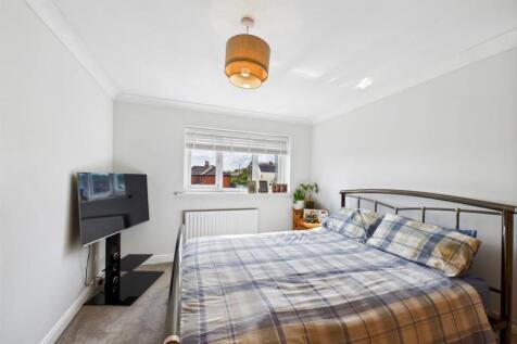 Lrg_CAM05488G0-PR0020-STILL016-thumbnail-h750-70.j