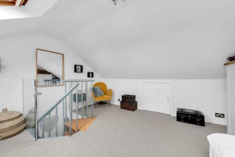 Bedroom / Conversion.jpg