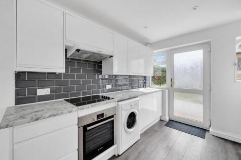 Kitchen / Breakfast Room