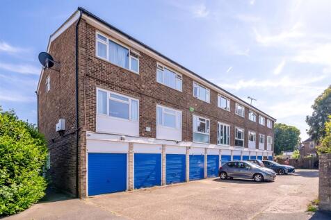 Rear Garage